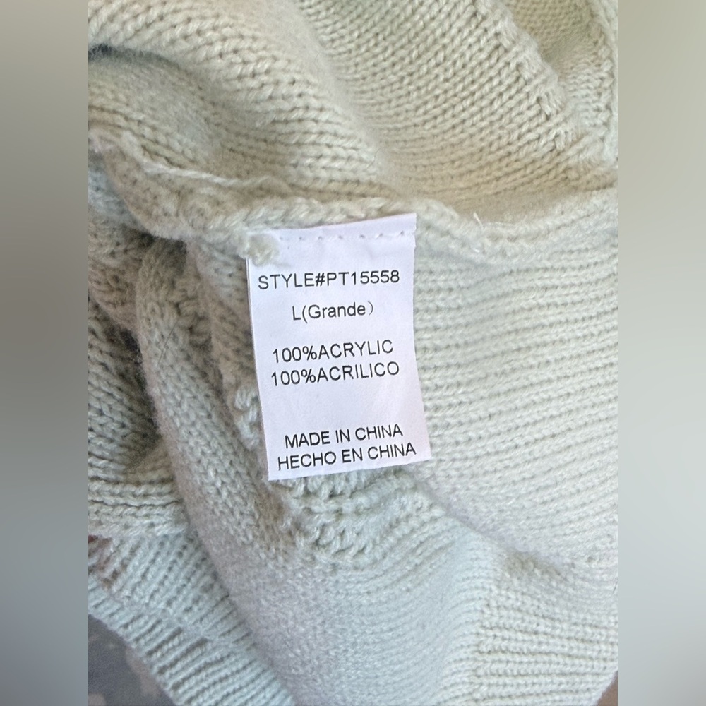 Like New Bohme Cropped Short Sleeve Cardigan Sweater in Light Green - Size Large - Picture 10 of 10